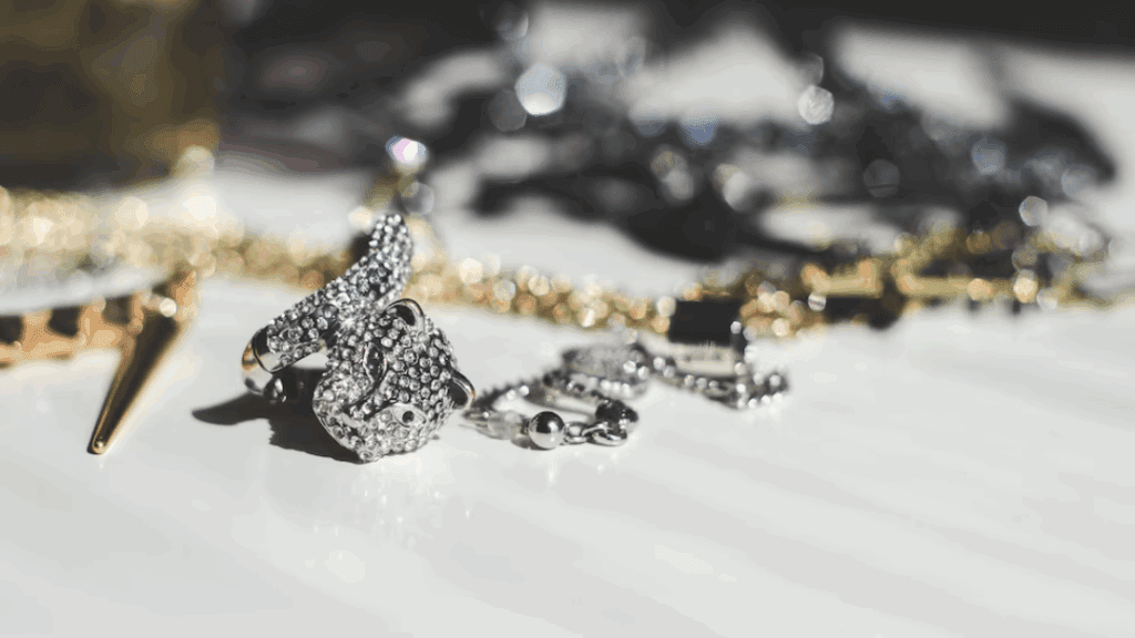 How to Get the Most Value When Selling Your Gold and Silver Jewelry?