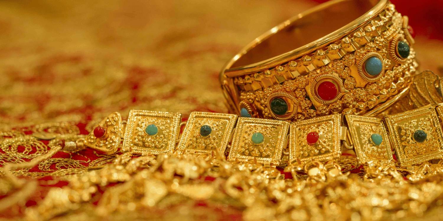 gold jewelry
